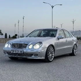 Mercedes-Benz E350 2005