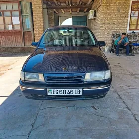 Opel Vectra 1992