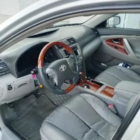 Toyota Camry 2010