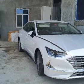 Hyundai Sonata Hybrid 2020