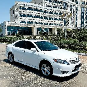 Toyota Camry 2011