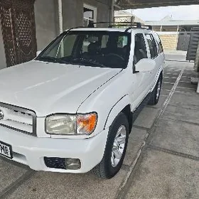 Nissan Pathfinder 2002