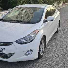 Hyundai Elantra 2012