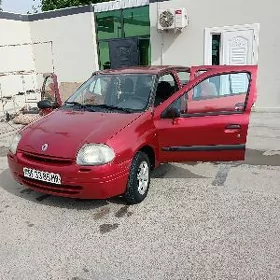 Renault Clio 2001