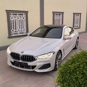 BMW 8 Series 2021