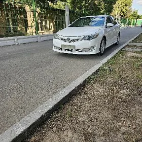 Toyota Camry 2013