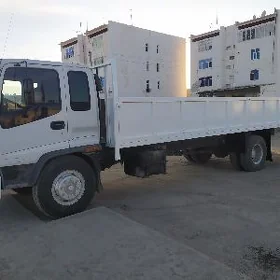 Mitsubishi Canter 2009