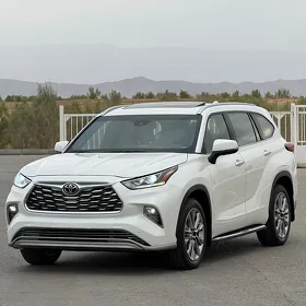 Toyota Highlander 2023