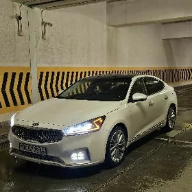 Kia Cadenza 2019