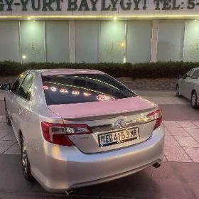 Toyota Camry 2014