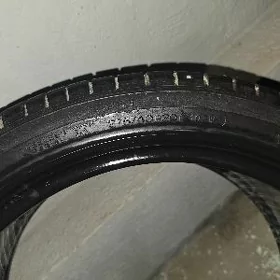 275 40 20