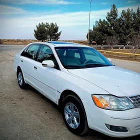 Toyota Avalon 2001