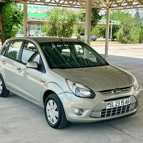 Ford Figo 2011