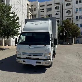 Mitsubishi Canter 2024