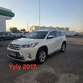 Toyota Highlander 2017