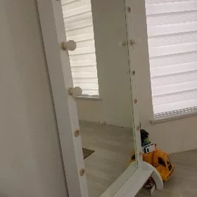 Aýna