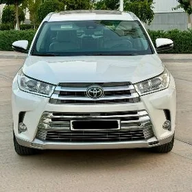 Toyota Highlander 2017
