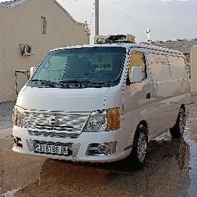 Nissan Urvan 2004