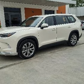 Toyota Grand Highlander 2024