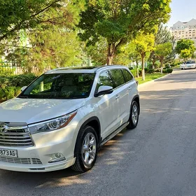 Toyota Highlander 2015
