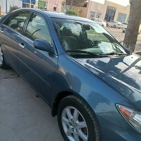 Toyota Camry 2003