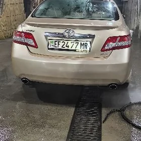 Toyota Camry 2010