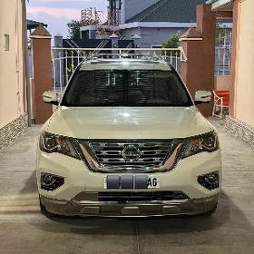 Nissan Pathfinder 2020