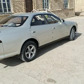 Toyota Mark II 1995