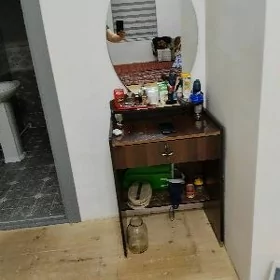Ýüz görülýan aýna