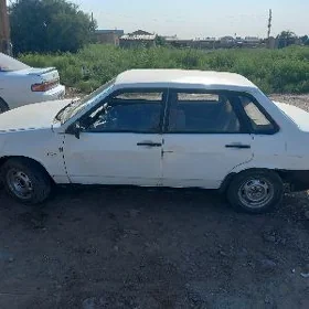 Lada 21099 2001