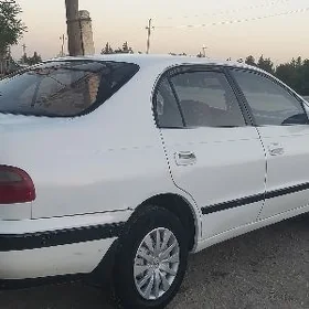 Toyota Corona 1995
