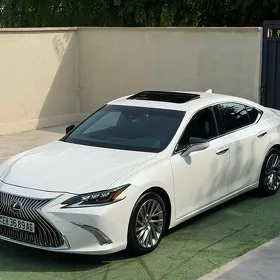 Lexus ES 350 2018