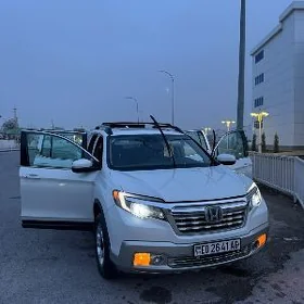 Honda Ridgeline 2020