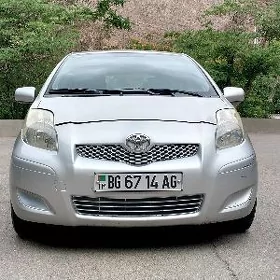 Toyota Yaris 2009