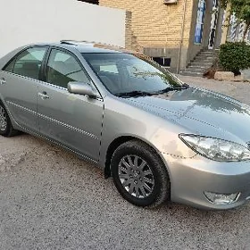 Toyota Camry 2005