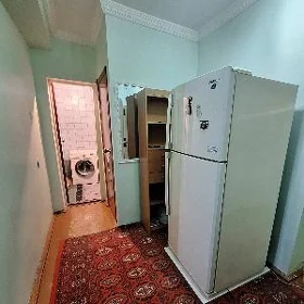 8 mkr