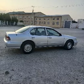 Nissan Cefiro 1996