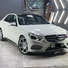 Mercedes-Benz E350 2011