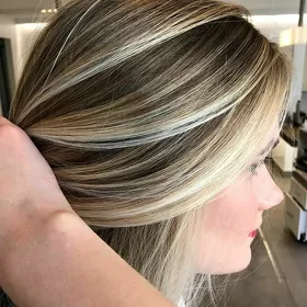 Salon hyzmatlary