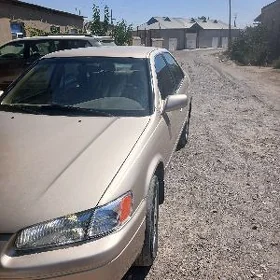 Toyota Camry 1998