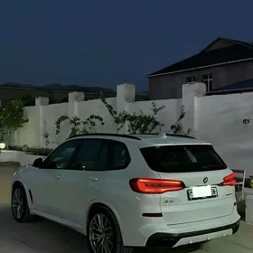 BMW X5 2022