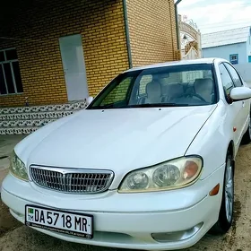 Nissan Maxima 2000