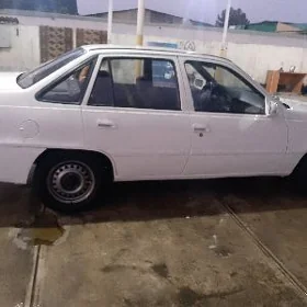 Daewoo Nexia 2013