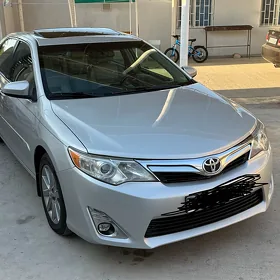 Toyota Camry 2013