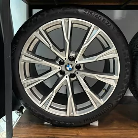 Bmw X7 teker 22lik