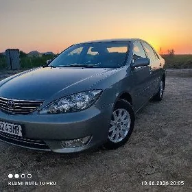 Toyota Camry 2005