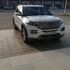 Ford Explorer 2021