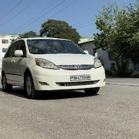 Toyota Sienna 2008