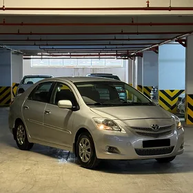 Toyota Yaris 2009