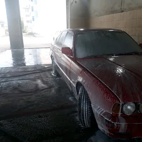 BMW 520 1989